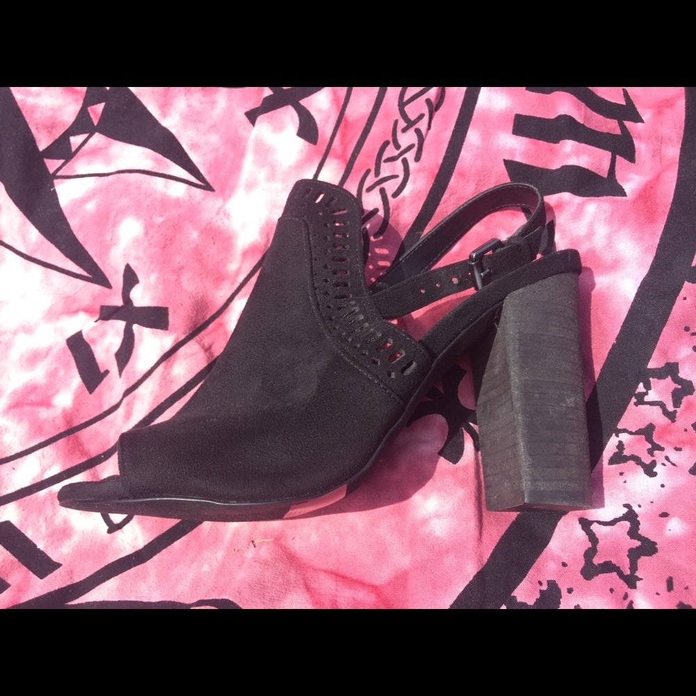 Carlos Santana Black Suede Peep Toe Heeled Bootie